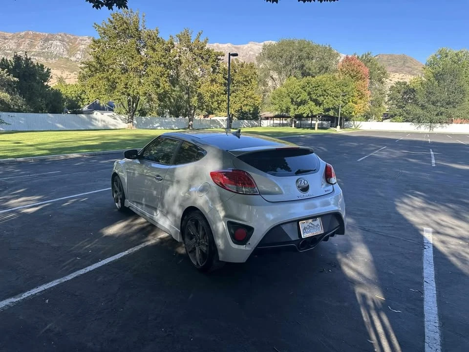 2013 Hyundai Veloster - Image 5 of 12