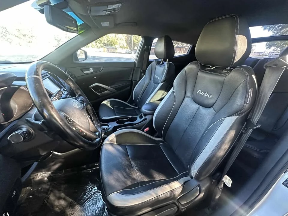 2013 Hyundai Veloster - Image 12 of 12