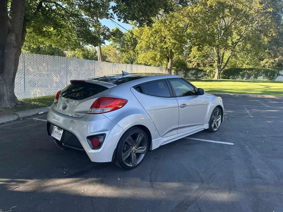 2013 Hyundai Veloster - Image 7 of 12