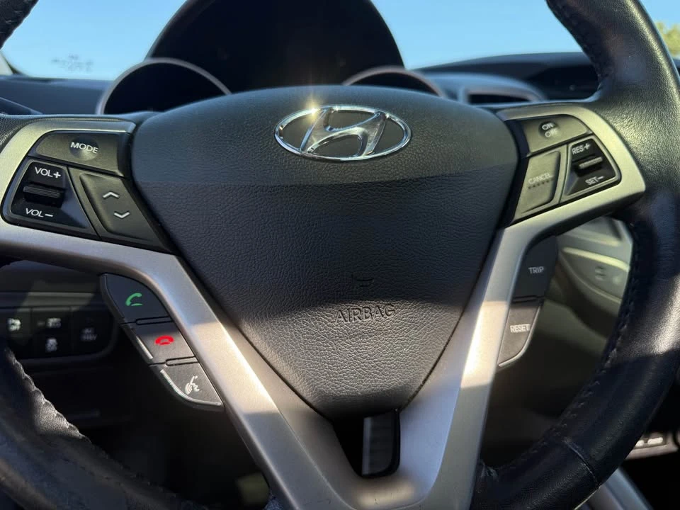 2013 Hyundai Veloster - Image 13 of 19