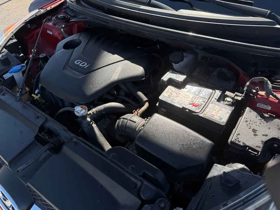2013 Hyundai Veloster - Image 18 of 19