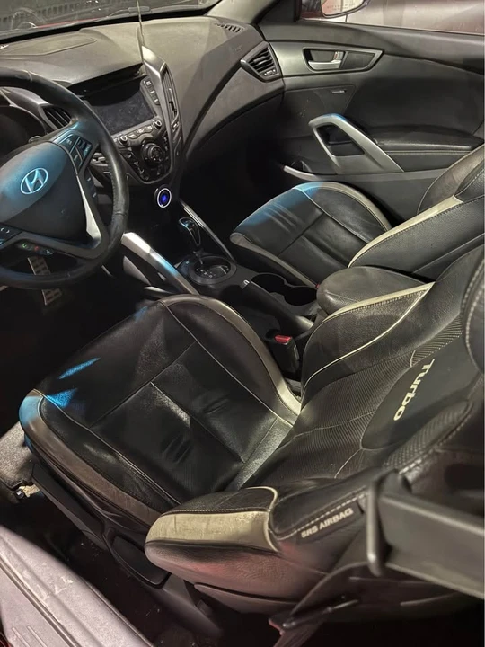 2013 Hyundai Veloster - Image 3 of 6