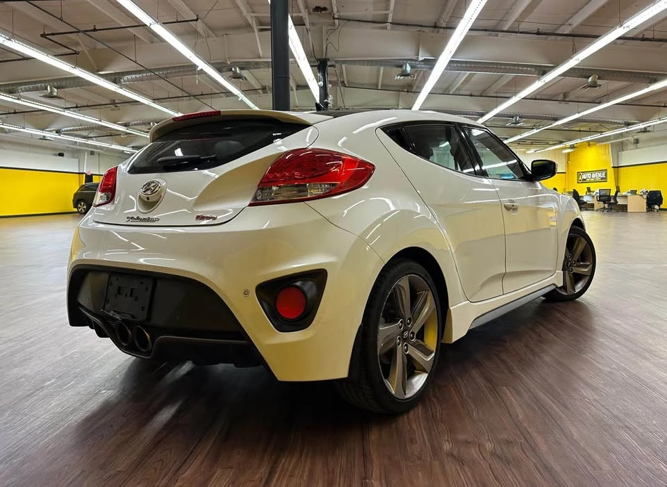 2013 Hyundai Veloster - Image 19 of 20
