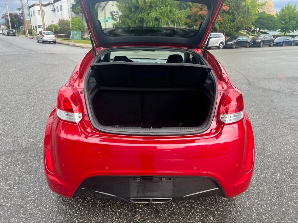 2013 Hyundai Veloster - Image 6 of 12