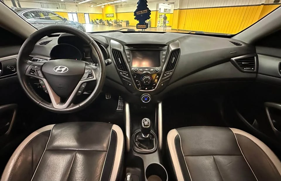 2013 Hyundai Veloster - Image 11 of 20