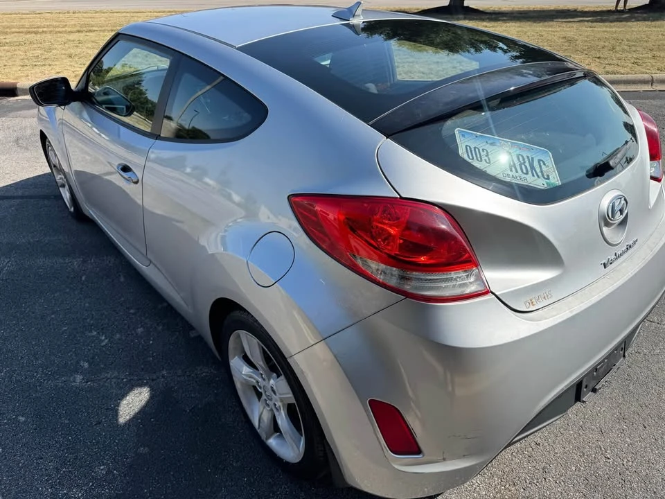2013 Hyundai Veloster - Image 6 of 14