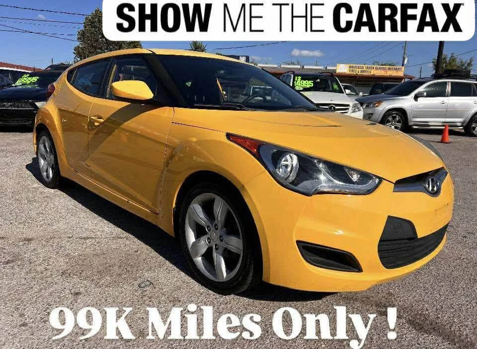 2013 Hyundai Veloster - Image 2 of 10