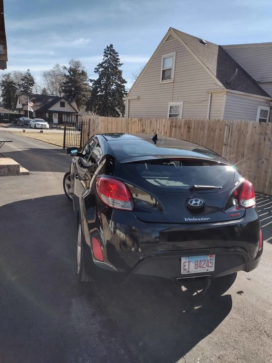 2013 Hyundai Veloster - Image 4 of 6