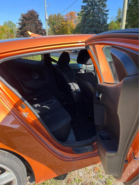 2013 Hyundai Veloster - Image 11 of 14