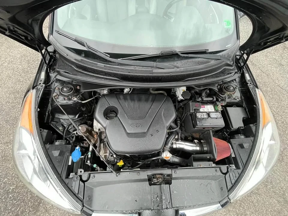 2013 Hyundai Veloster - Image 16 of 19