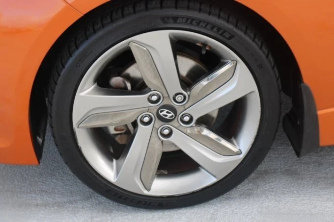2013 Hyundai Veloster - Image 9 of 9