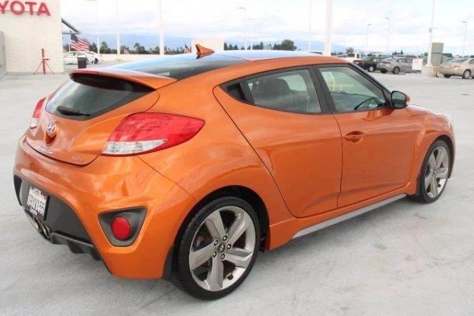 2013 Hyundai Veloster - Image 3 of 9