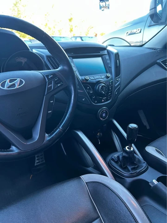 2013 Hyundai Veloster - Image 7 of 8