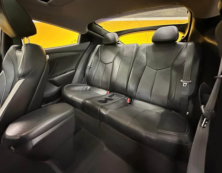 2013 Hyundai Veloster - Image 16 of 20
