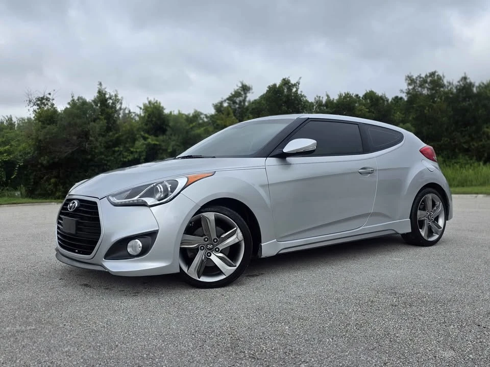 2013 Hyundai Veloster - Image 4 of 15