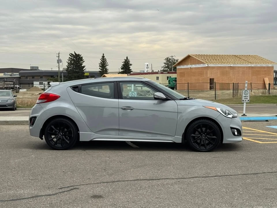 2013 Hyundai Veloster - Image 5 of 18