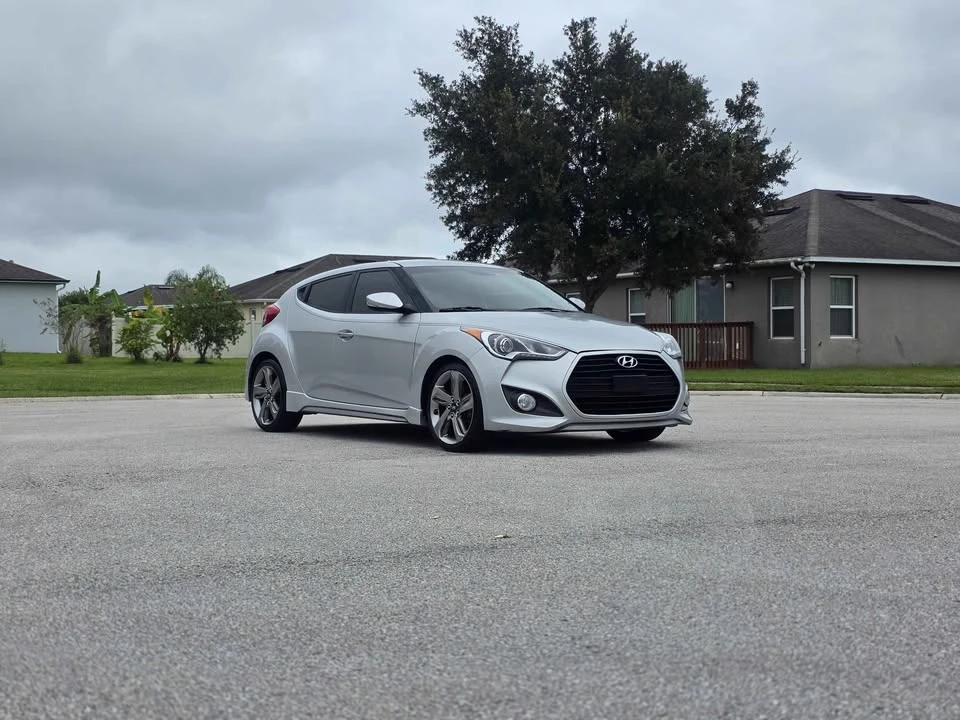 2013 Hyundai Veloster - Image 5 of 15