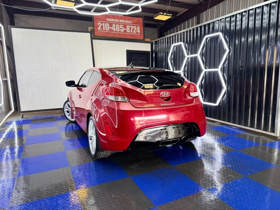 2013 Hyundai Veloster - Image 8 of 20