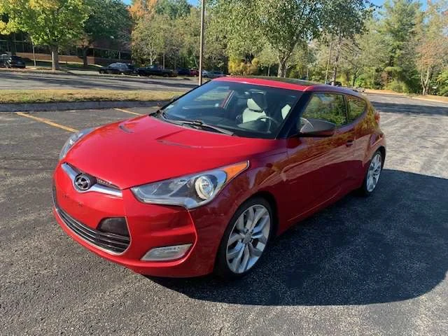 2013 Hyundai Veloster - Image 5 of 11