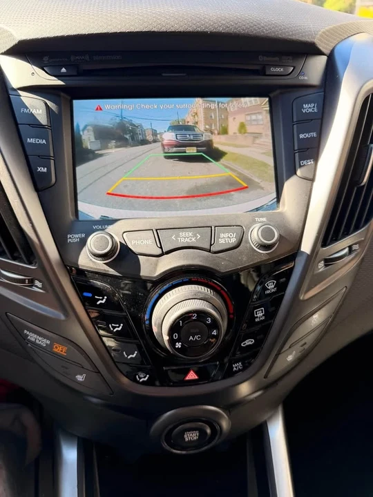 2013 Hyundai Veloster - Image 5 of 5