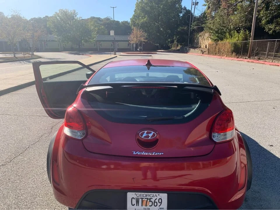 2013 Hyundai Veloster - Image 2 of 5