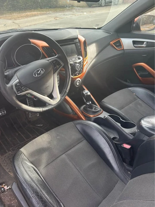 2013 Hyundai Veloster - Image 5 of 5