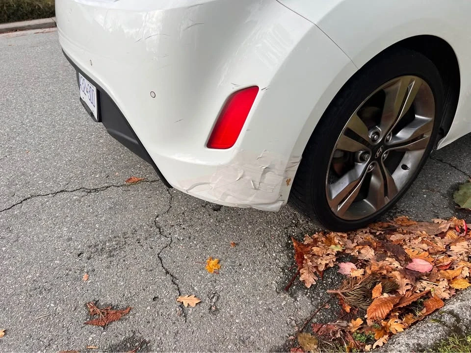2013 Hyundai Veloster - Image 6 of 13