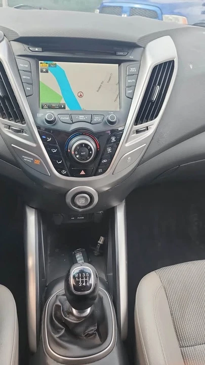 2013 Hyundai Veloster - Image 8 of 8
