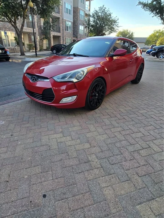 2013 Hyundai Veloster - Image 8 of 9