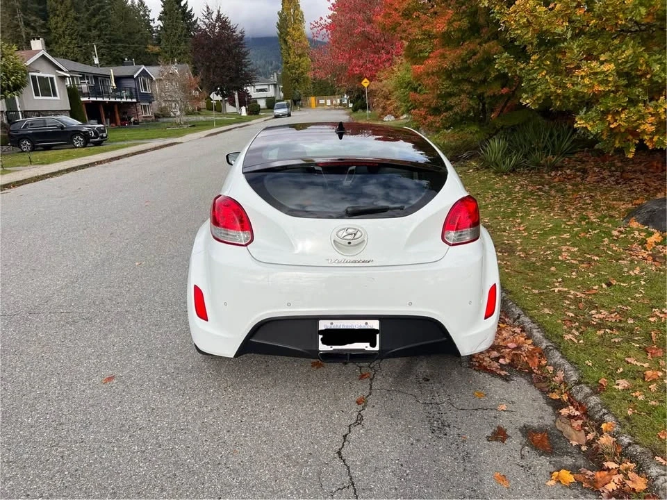 2013 Hyundai Veloster - Image 5 of 13