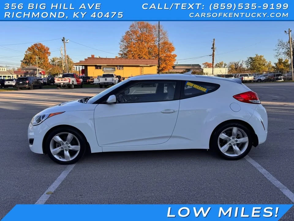 2013 Hyundai Veloster - Image 8 of 19