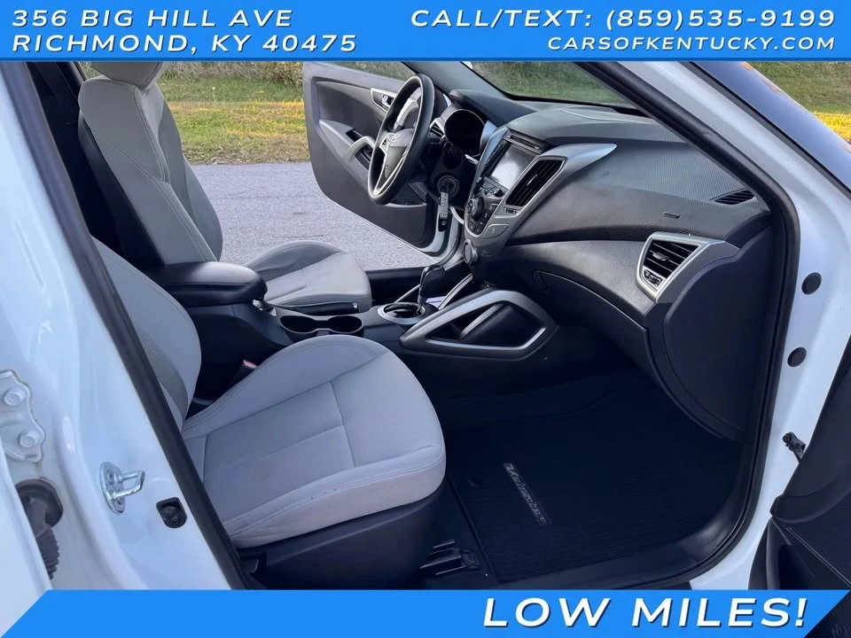 2013 Hyundai Veloster - Image 19 of 19