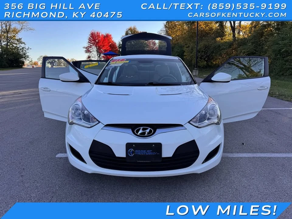 2013 Hyundai Veloster - Image 15 of 19