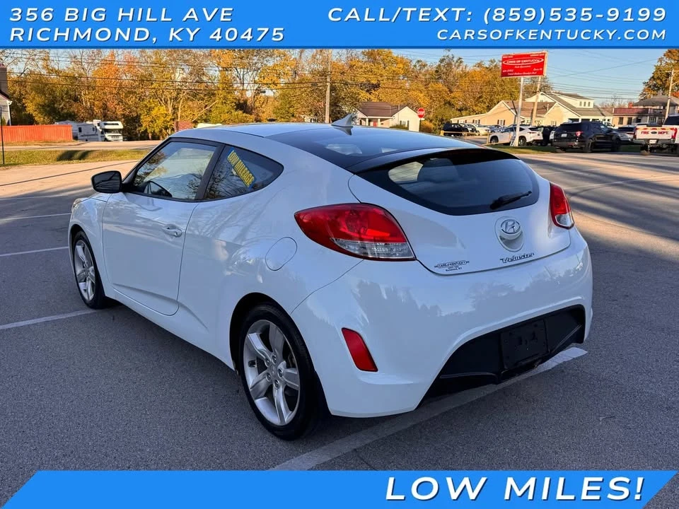 2013 Hyundai Veloster - Image 7 of 19
