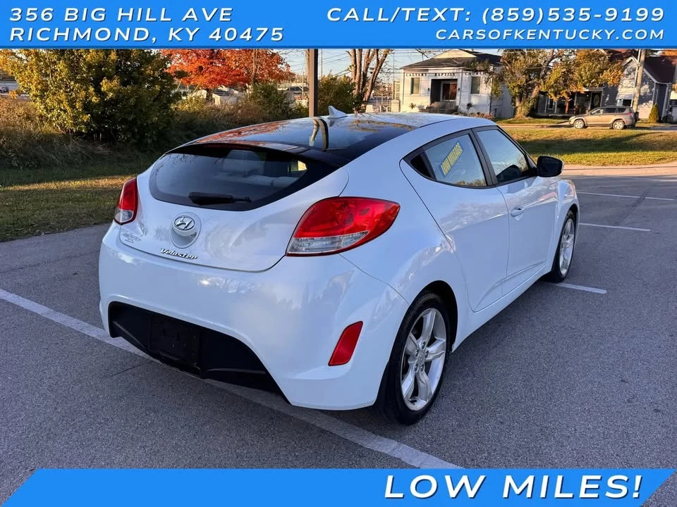 2013 Hyundai Veloster - Image 4 of 19
