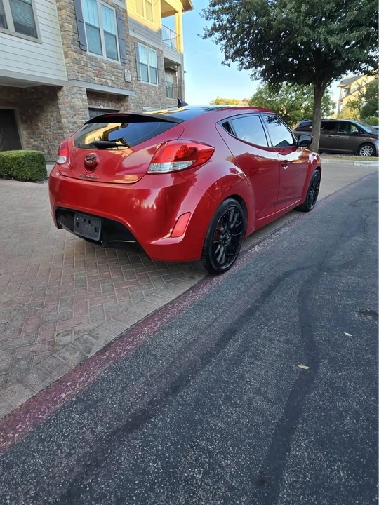 2013 Hyundai Veloster - Image 6 of 9