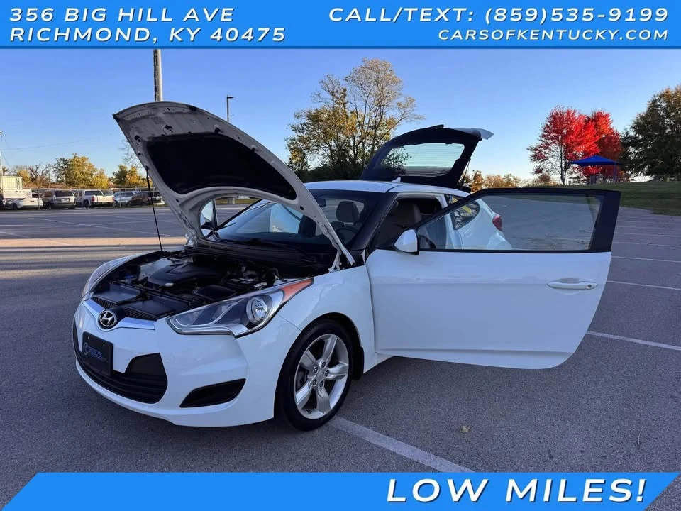 2013 Hyundai Veloster - Image 13 of 19