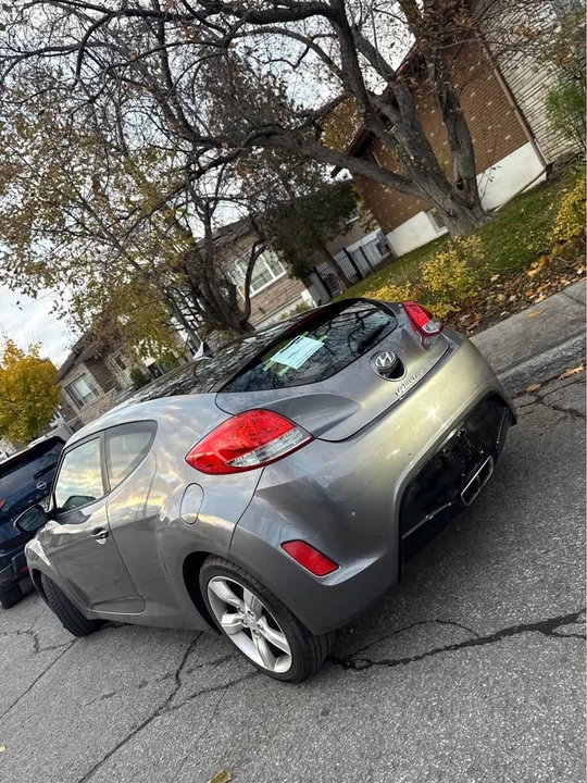 2013 Hyundai Veloster - Image 3 of 11