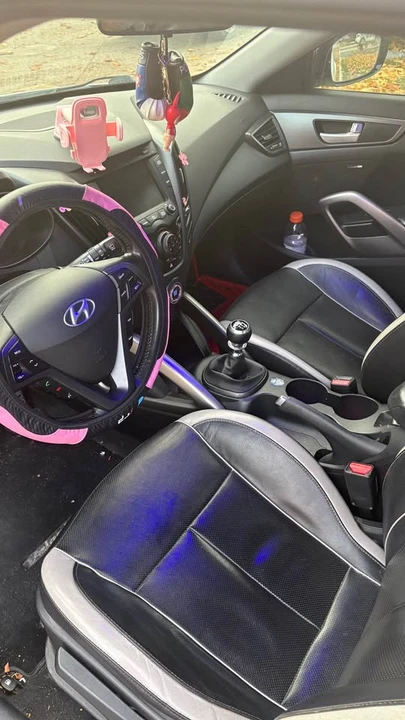 2013 Hyundai Veloster - Image 6 of 6
