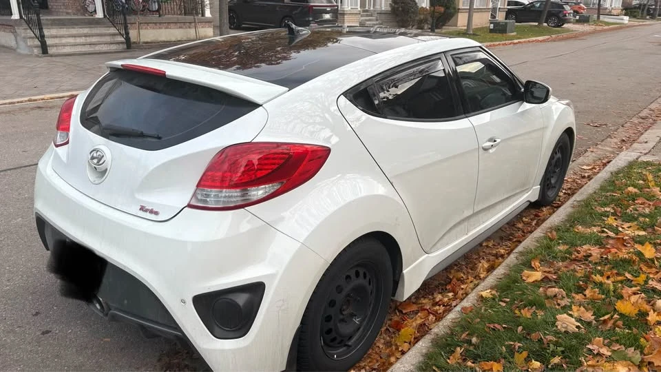 2013 Hyundai Veloster - Image 3 of 6