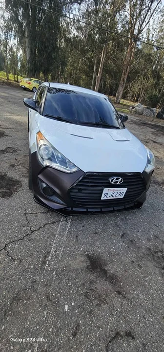 2013 Hyundai Veloster - Image 5 of 8