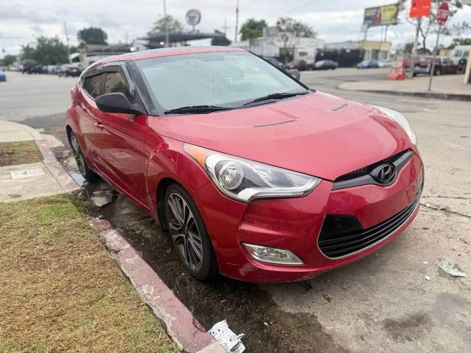 2013 Hyundai Veloster - Image 3 of 13