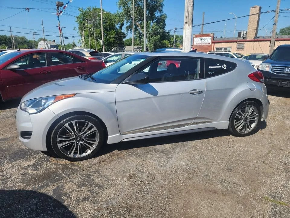 2013 Hyundai Veloster - Image 4 of 19