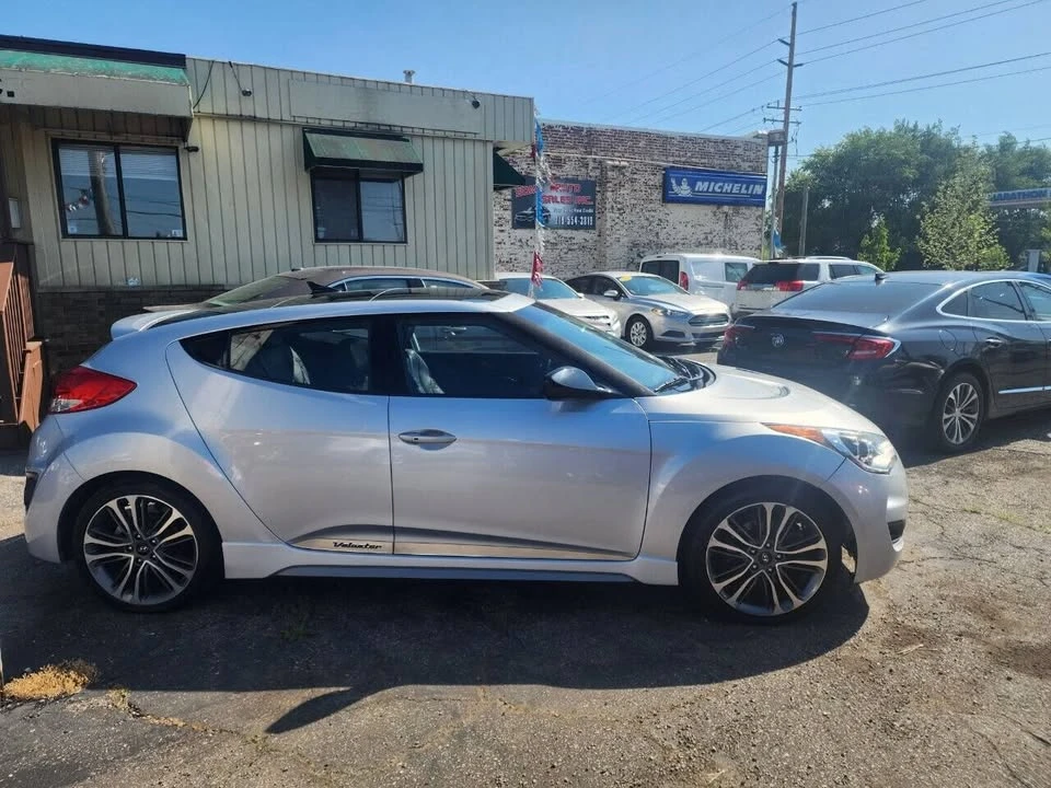 2013 Hyundai Veloster - Image 7 of 19
