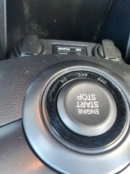2013 Hyundai Veloster - Image 11 of 19