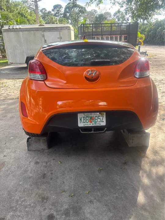 2013 Hyundai Veloster - Image 3 of 3