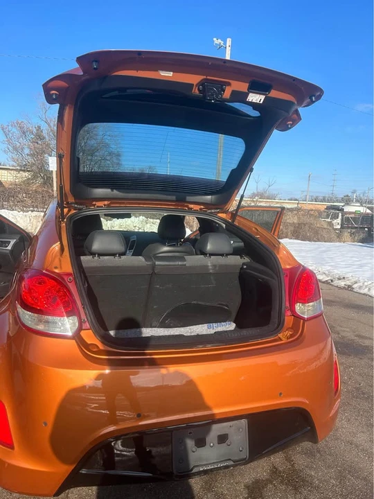 2013 Hyundai Veloster - Image 5 of 9