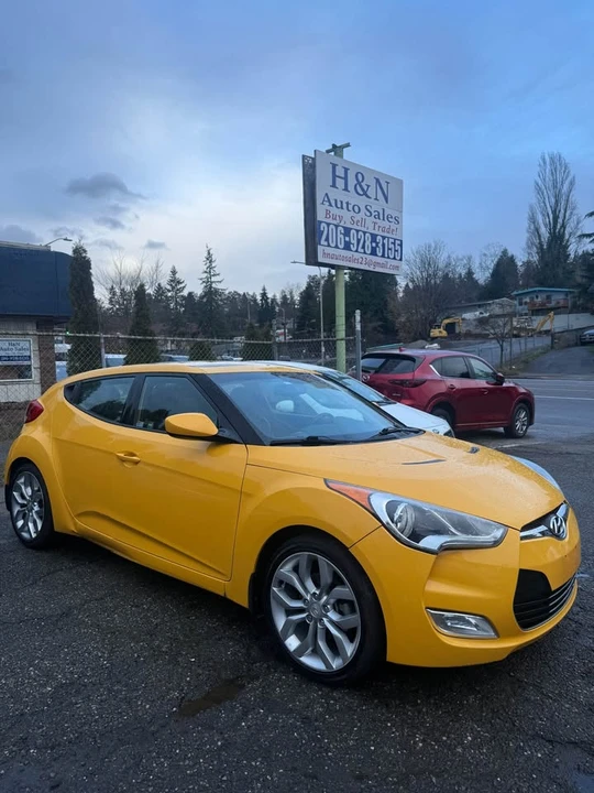 2013 Hyundai Veloster - Image 3 of 15