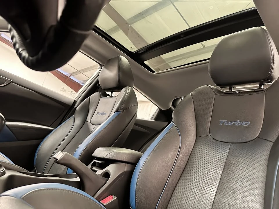 2013 Hyundai Veloster - Image 20 of 20