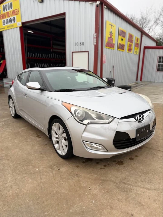 2013 Hyundai Veloster - Image 3 of 14